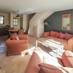 2 Bedroom Stunning In Saint-laurent-de-la-ca Сasa de vacaciones Saint-Laurent-de-la-Cabrerisse